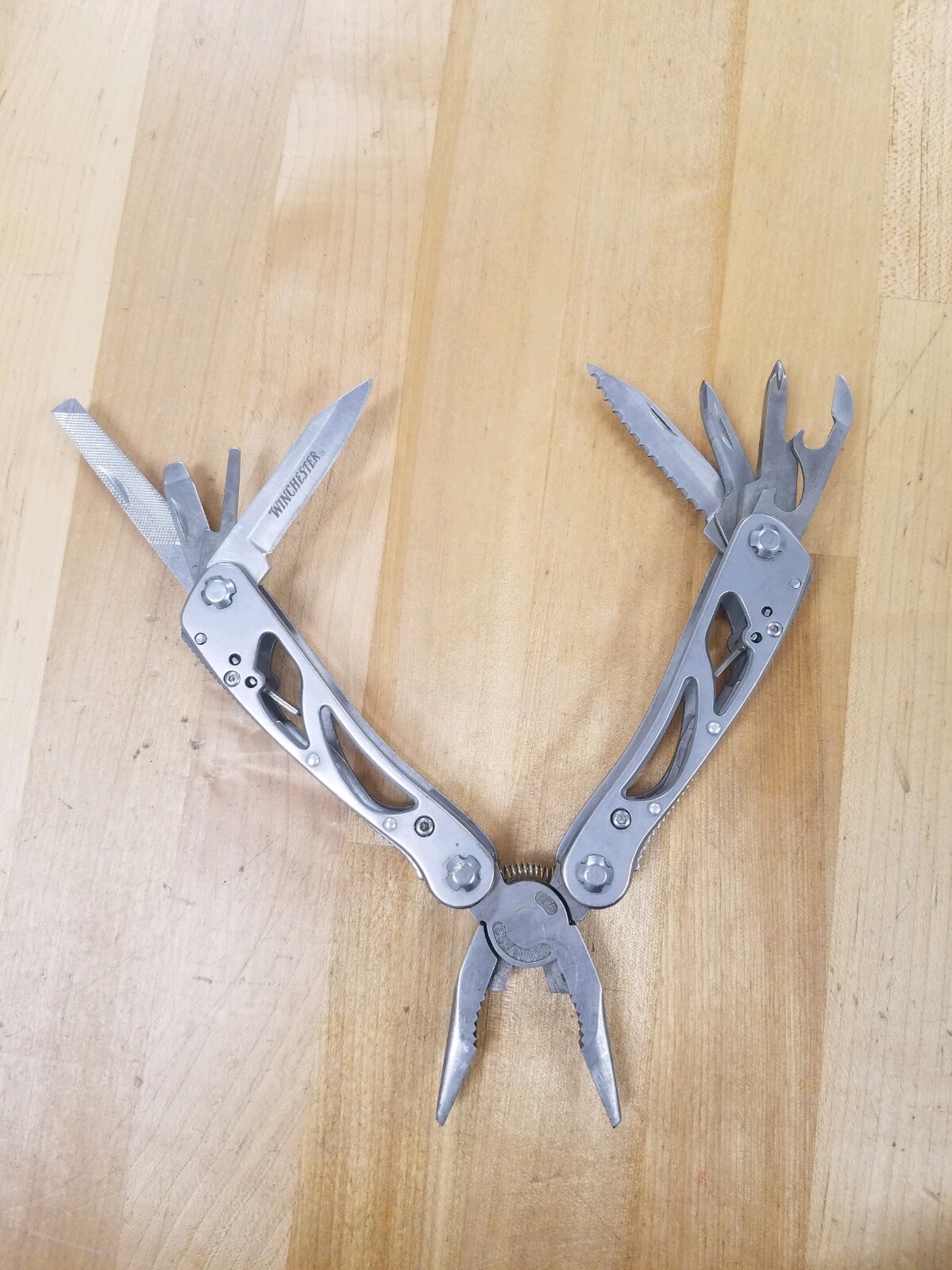 Winchester Stainless Steel Compact Multi Tool Pocket Knife