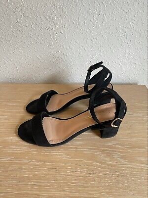 Dream Pairs black comfort block heels - Women's size 7.5
