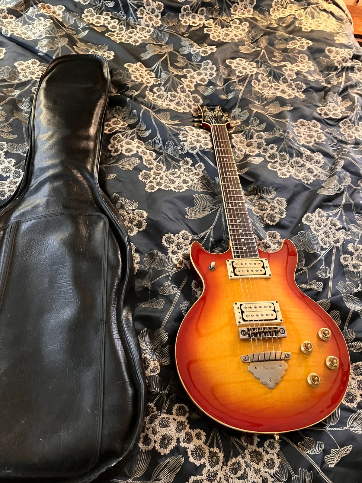 Ibanez Artist 1980 model AR-100 made in Japan, vintage