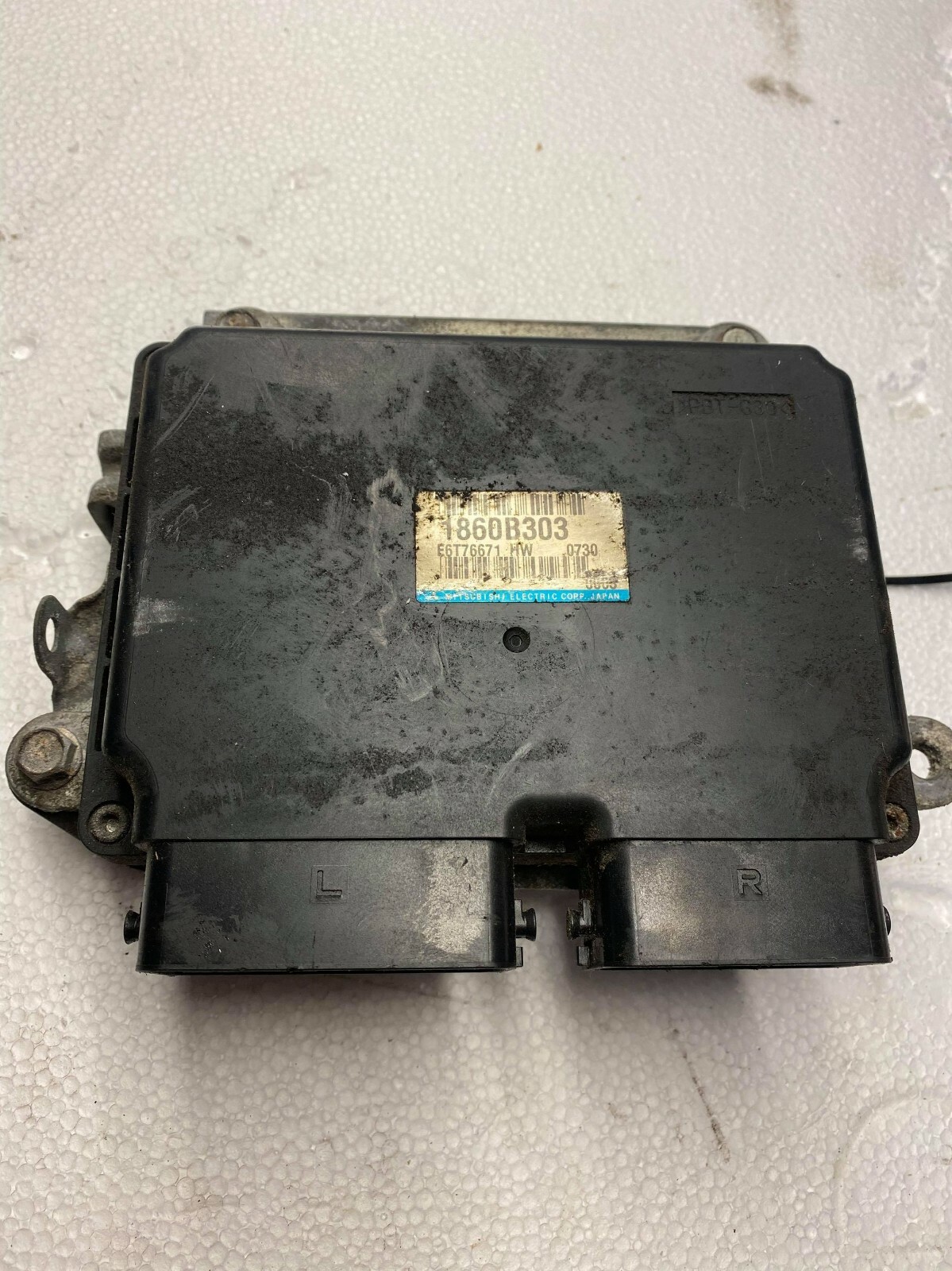 メル84071　3点 3x Fuel Line Grommet 11/16 OD 3 Holes Kits For Echo Trimmer