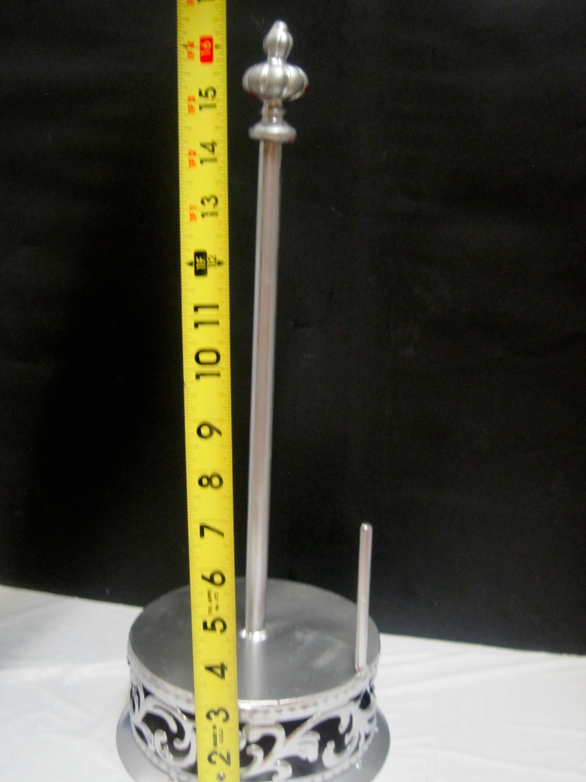 Super fancy countertop paper towel holder, silver tone, steel