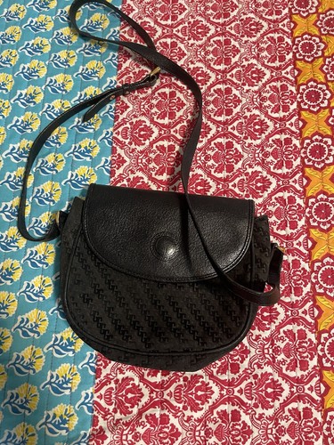Authentic Vintage Gucci GG Monogram Saddle Bag Black | eBay Authentic Vintage Gucci GG Monogram Saddle Bag Black | eBay