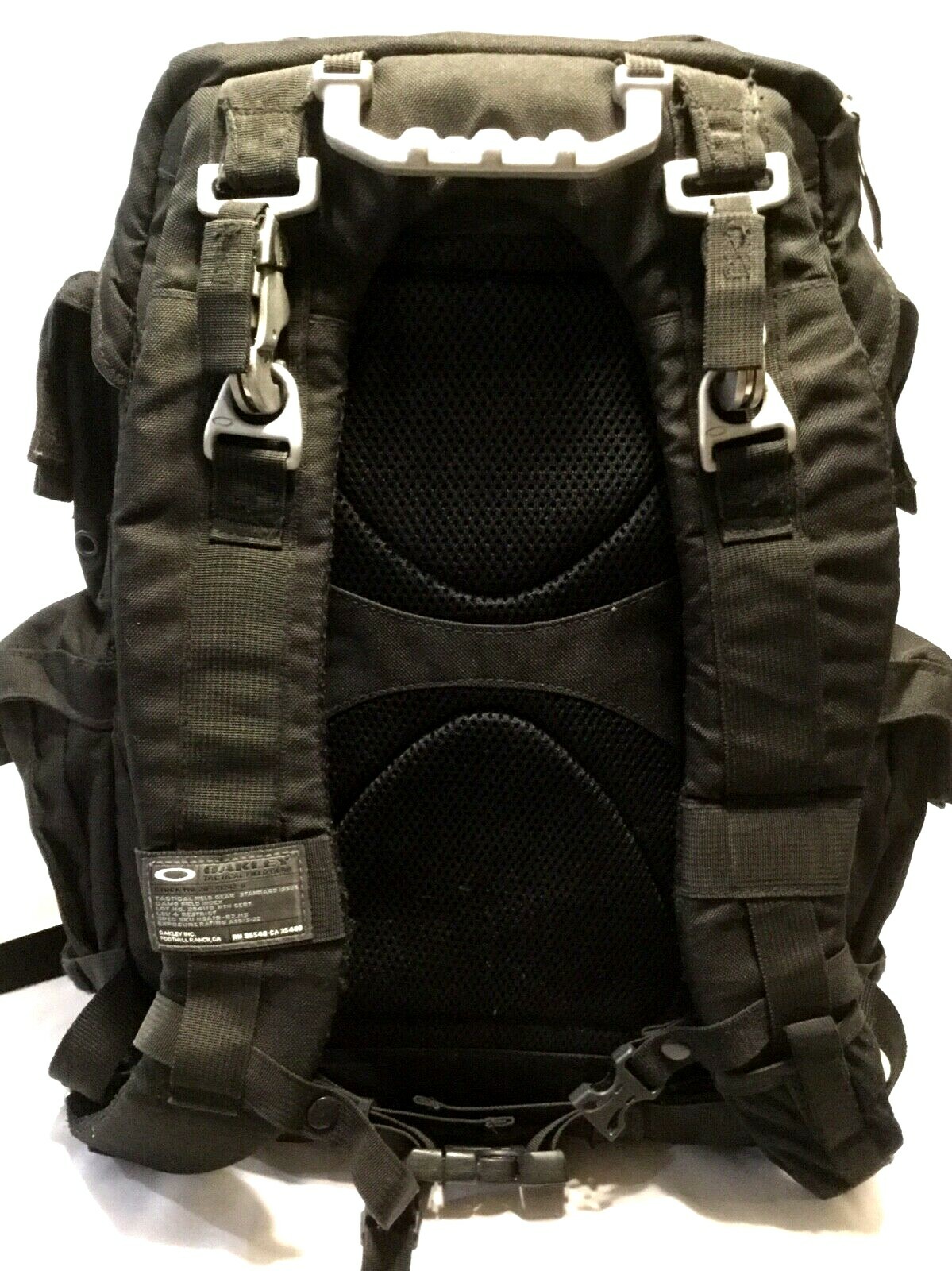 oakley daypack