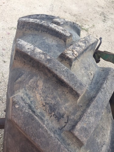 Cambridge 13.6-28, 13.6-28 TIRE JD 420