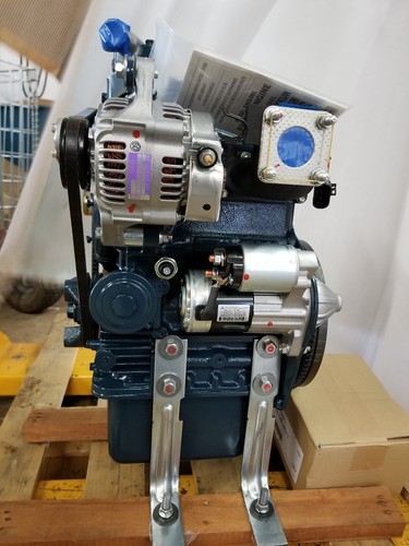 NEW Kubota Twin Cylinder Z482 Liquid Cool Diesel Engine 11.1HP @ 3000RPM