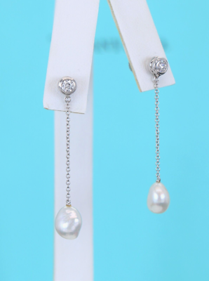 Tiffany and co pearl clearance drop earrings