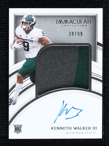 2022 Panini Immaculate Collection Collegiate Kenneth Walker III #65