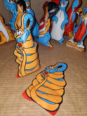 Vintage 1966 Walt Disney Jungle Book inflatable Snake KAA Sweepstake 8'' Figure