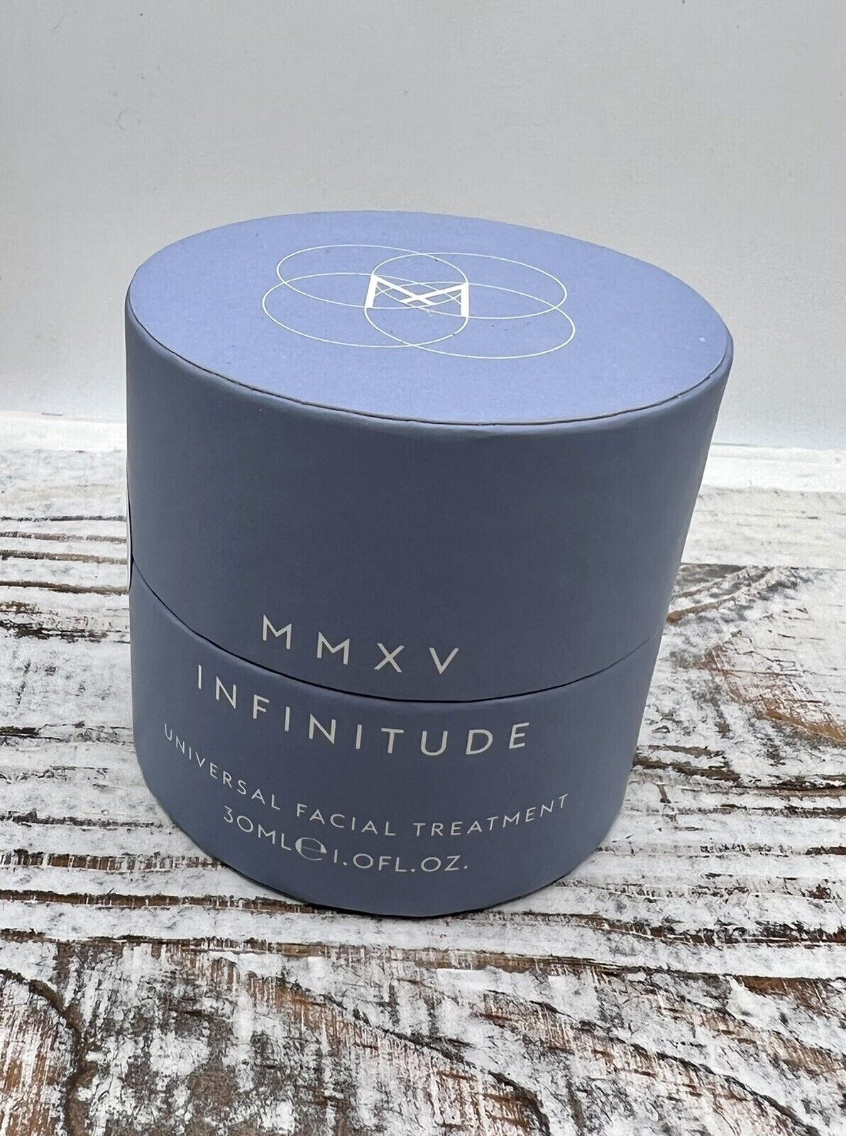 MMXV INFINITUDE UNIVERSAL FACIAL TREATMENT 30ML / 1 OZ  NEW SEALED FREE S&H!!