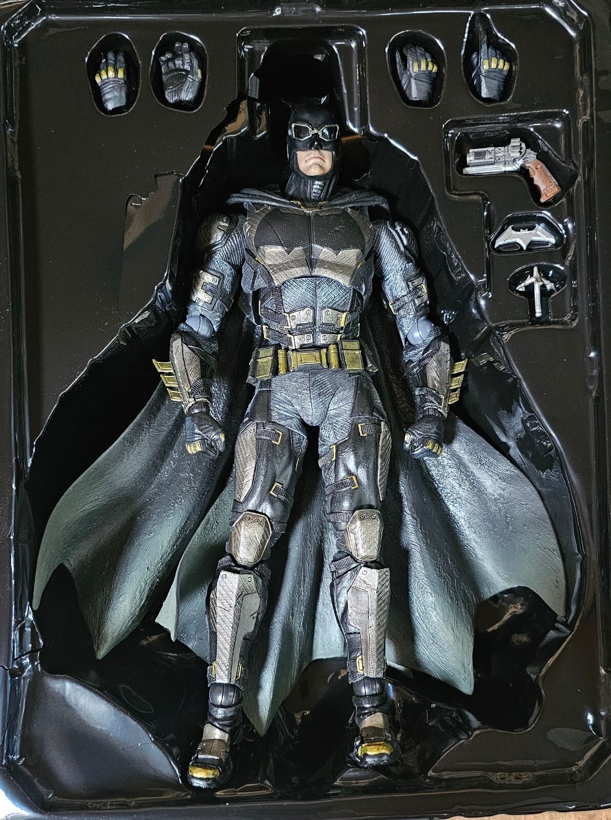MEZCOTOYZ BATMAN TACTICAL SUIT バットマン Mezco Toys One: 12 Collective Justice League Tactical Suit