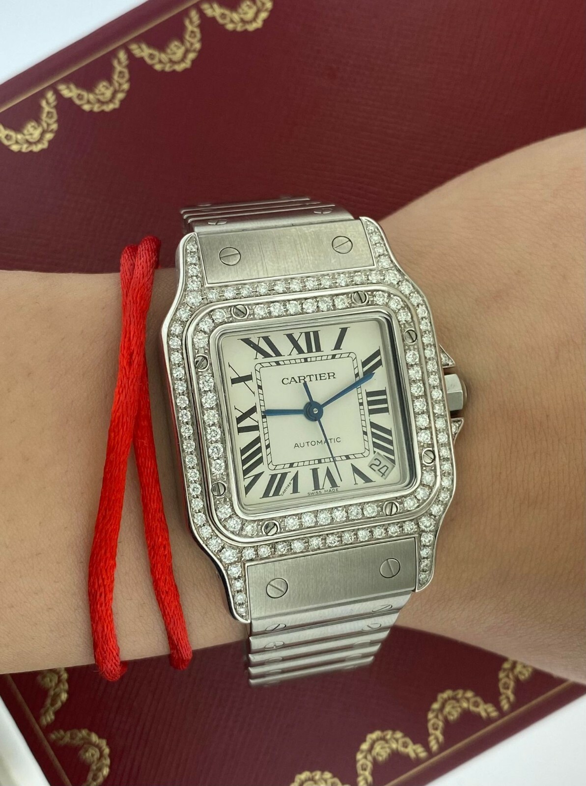 Купить Cartier Santos 32mm Large Galbee 