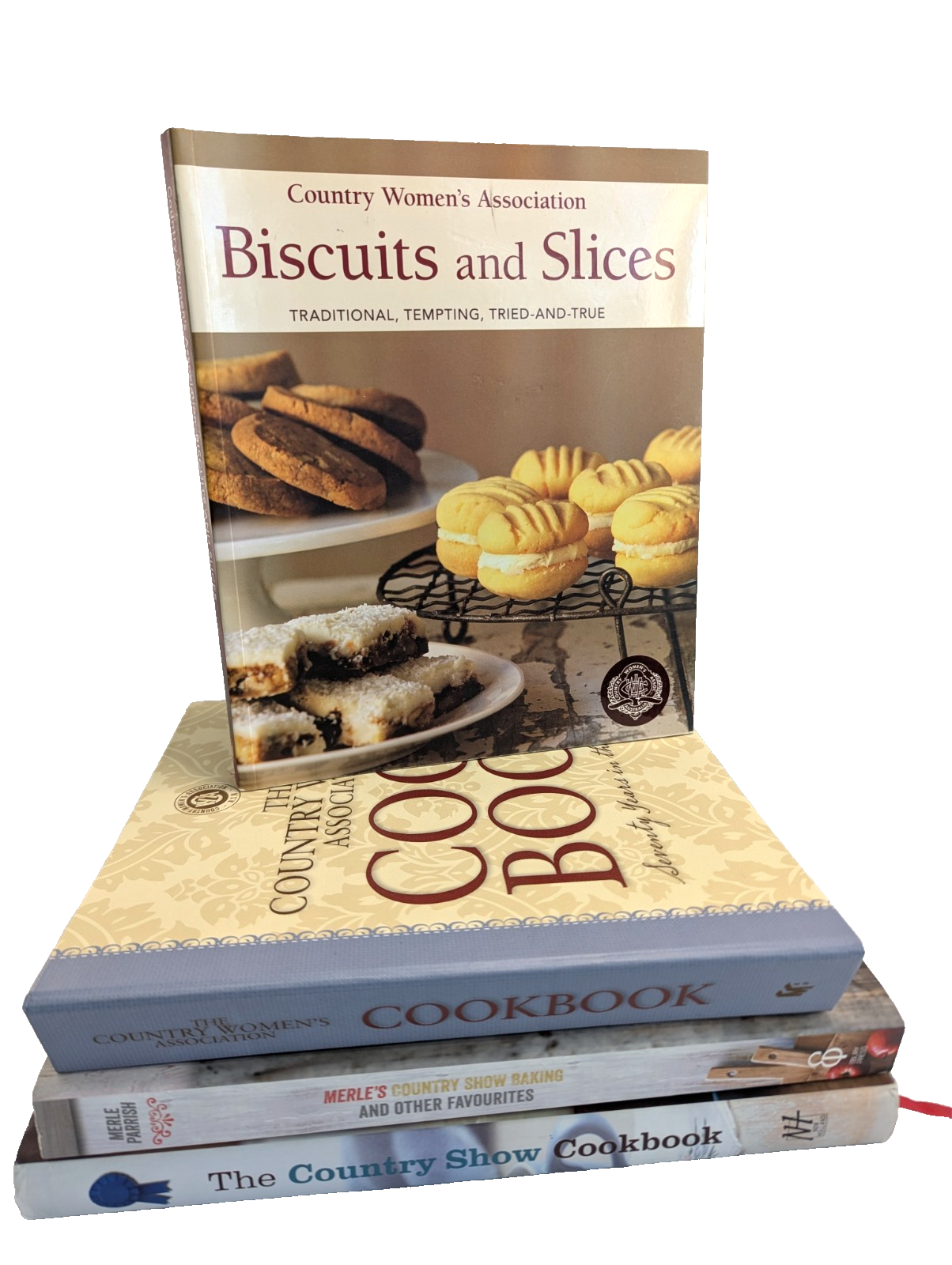 Merle's Country Show Baking And Other Favourites by Merle Parrish