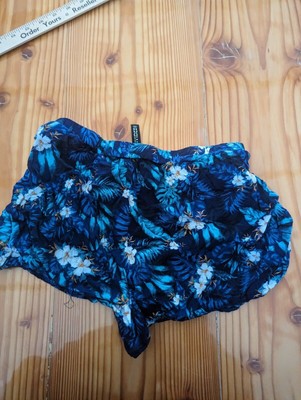 H&M Divided blue floral sweat shorts sz 6