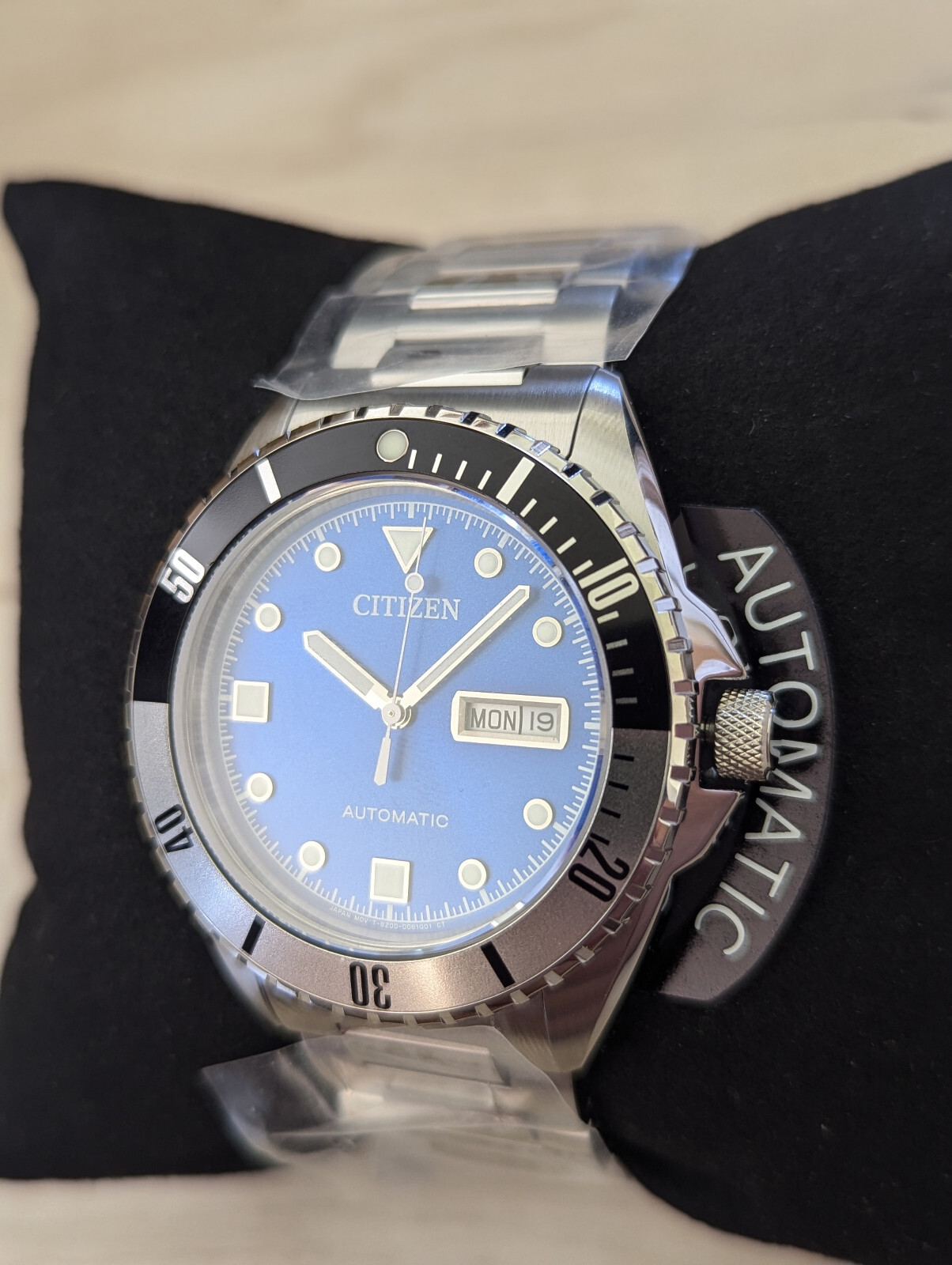 Pre-owned Citizen Automatic Sapphire Crystal Blue Dial Sports Watch Nh7530-52m