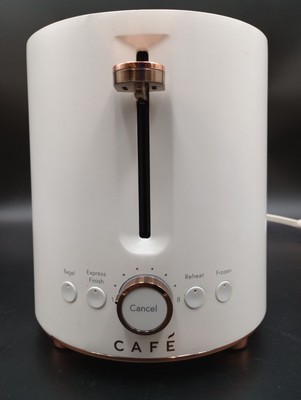 USED - Café Express Finish 2 Slice Toaster Matte White w/ Brushed Copper Accents