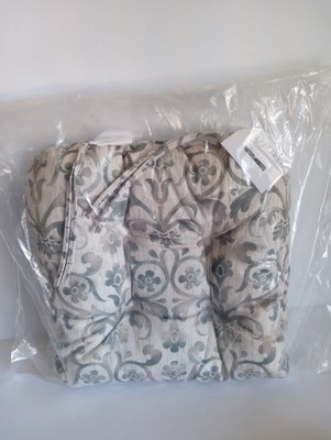 AUBRIE Home Accents Green Paisley Chair Pad Pillow 12'' x 12'' New