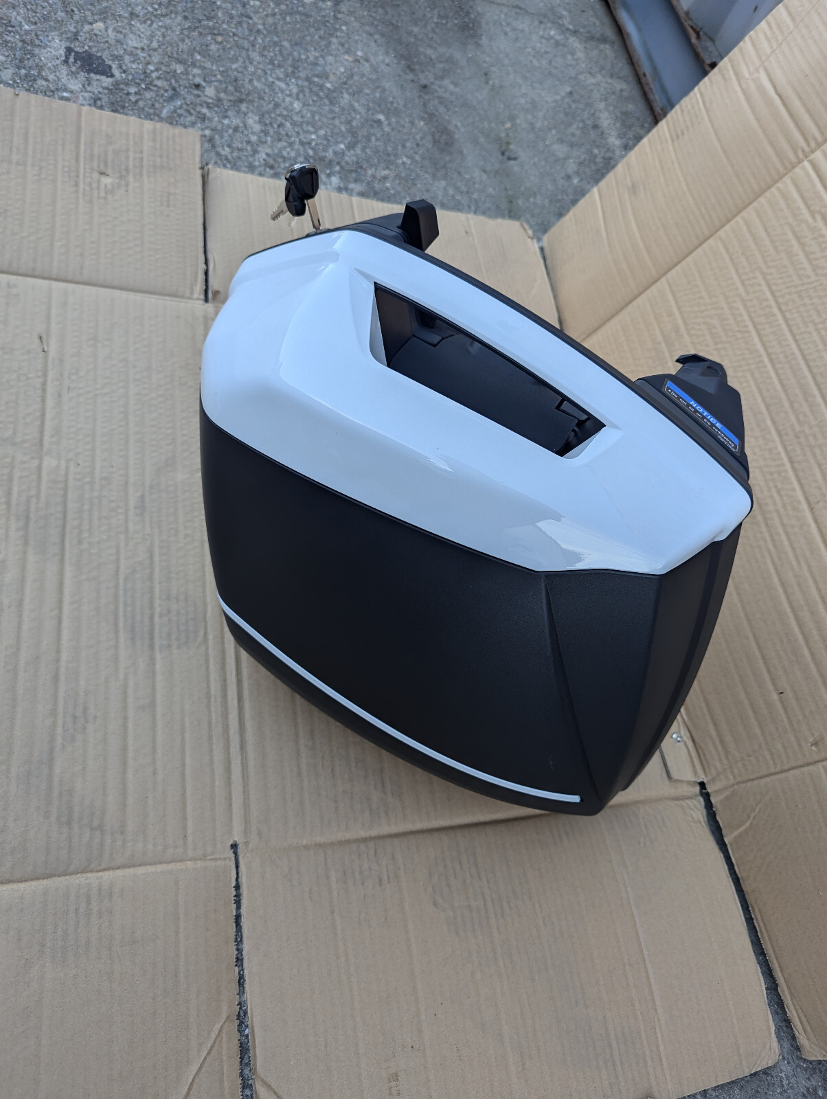 Left Wht Improved 38L saddlebag Panier for Kawasaki Versys