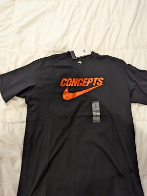 Size Med Nike SB X CONCEPTS Tee Black Orange Lobster T-shirt DR0642-010 Mens