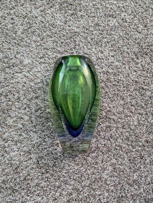 Fifth Avenue Crystal Vase 9'' Tall and 4'' wide -With Original Label/Sticker