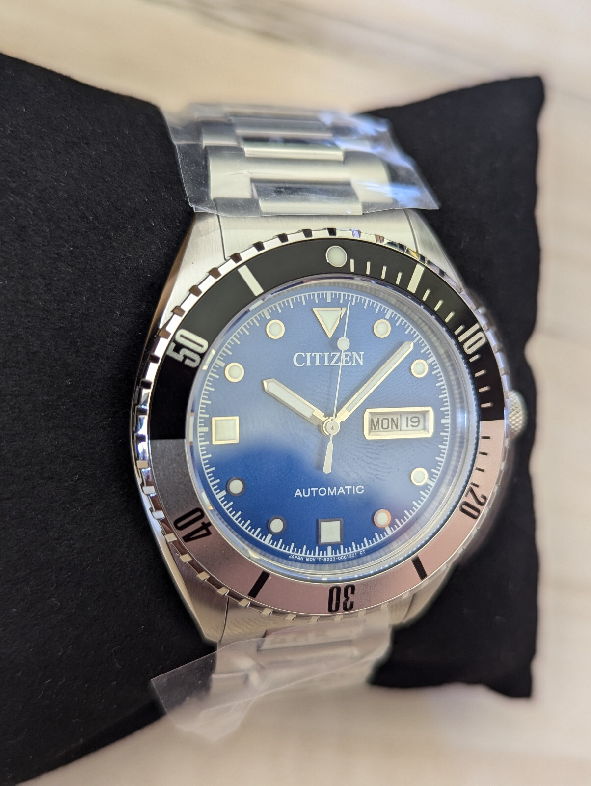 Pre-owned Citizen Automatic Sapphire Crystal Blue Dial Sports Watch Nh7530-52m