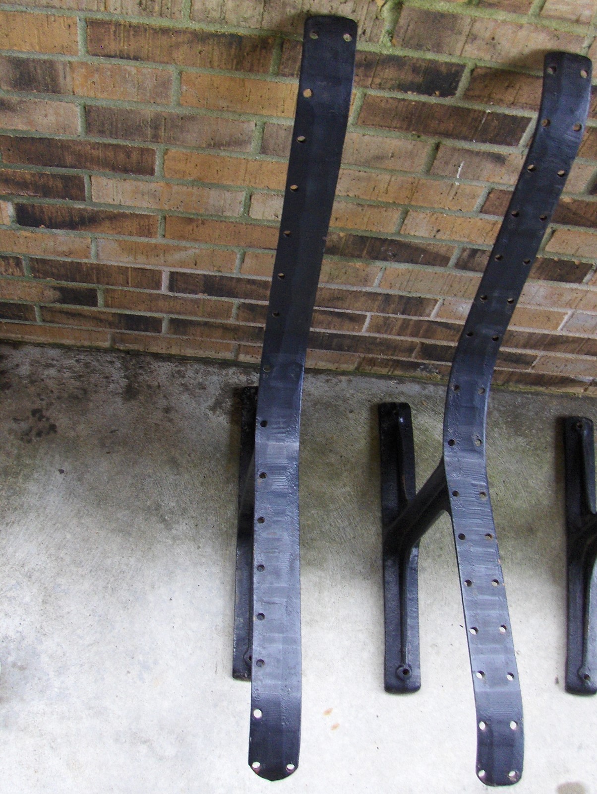 ANTIQUE VINTAGE RARE IRON BENCH LEGS