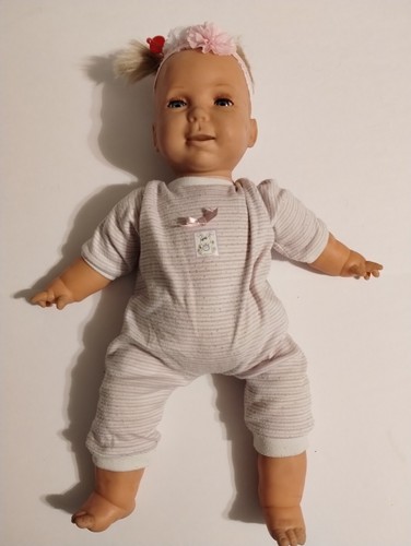 Vintage Mattel Miracle Moves Baby Doll  Lifelike works 2000 Talks ( READ )