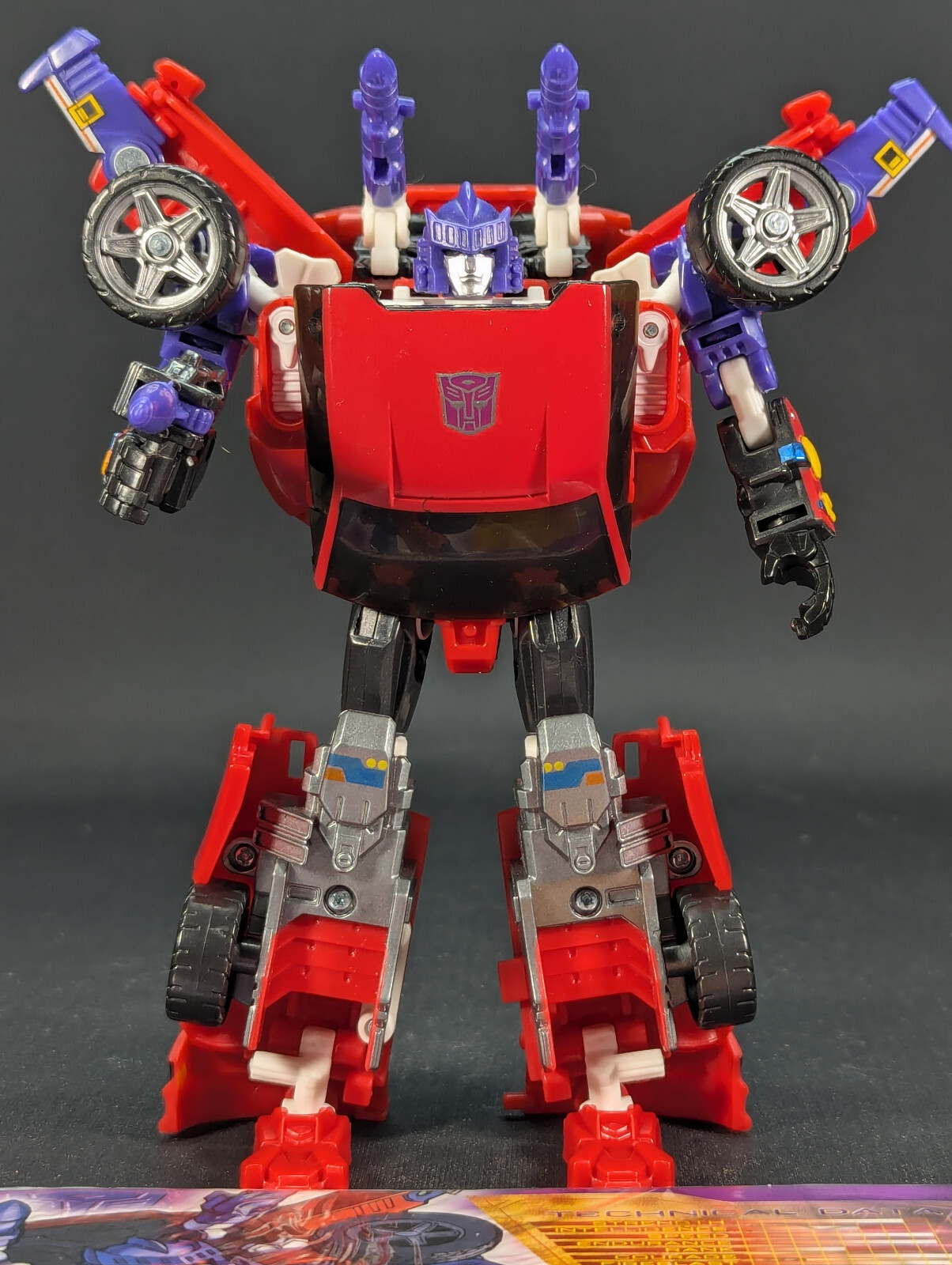 Transformers Botcon Invasion Shattered Glass Turbo Tracks