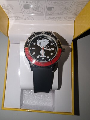 ACCUTIME  PEANUTS SNOOPY SPECIAL EDITION WATCH BRAND NEW