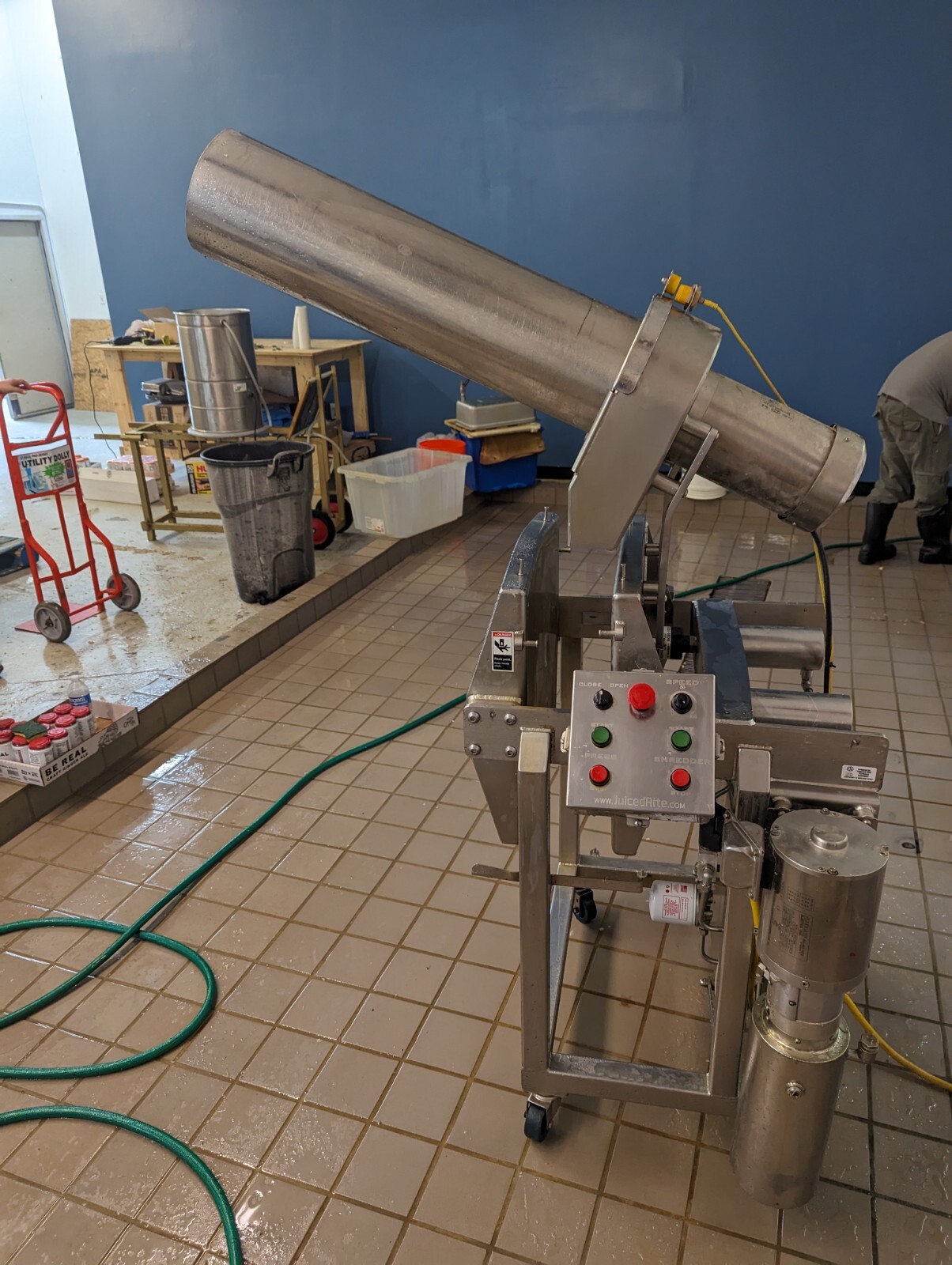 commercial coldpress juicer