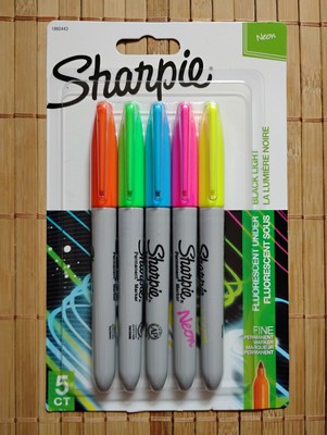 5 Sharpie Neon Permanent Markers Fine Point Tip Set 1874447