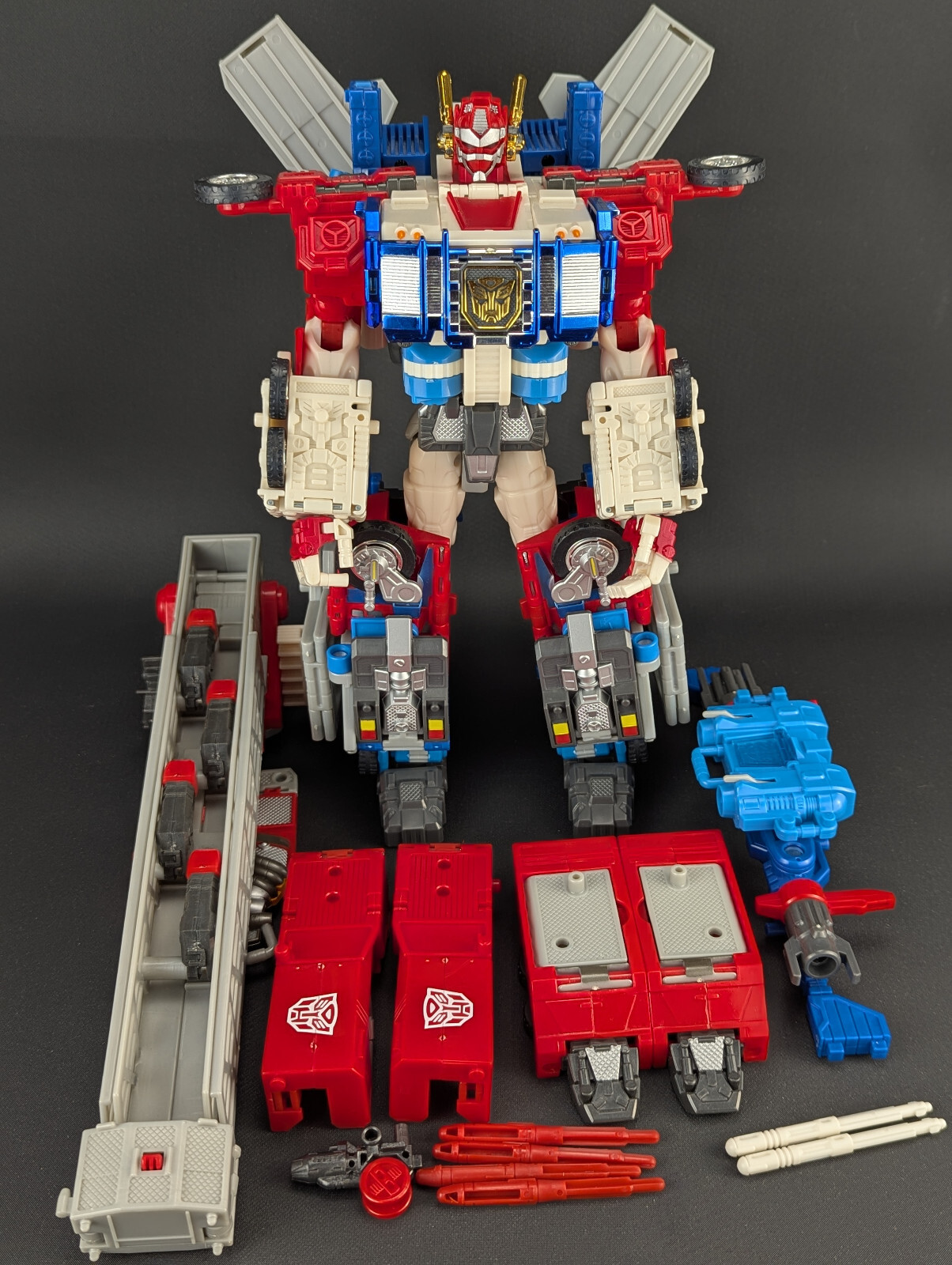 Transformers RID 2001 Omega Prime COMPLETE Hasbro Robots In
