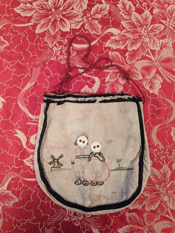 VICTORIAN 19TH C DUTCH BUTTON FOLK HAND EMBROIDERED DRAWSTRING BAG