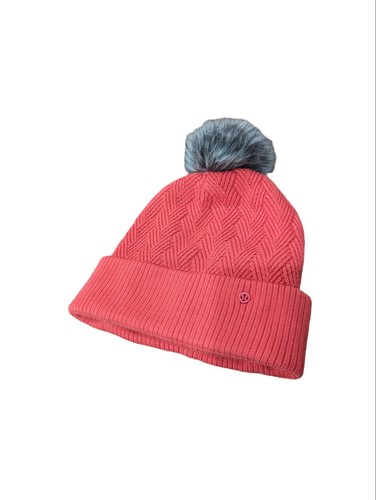 Lululemon sherpa weave pom beanie~ONE SIZE~Watermelon Red | eBay