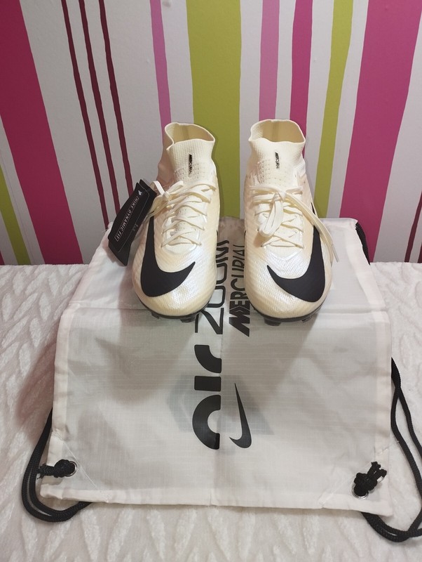 Crampon De Foot Zoom Superfly 9 Elite FG Beige/Black Size