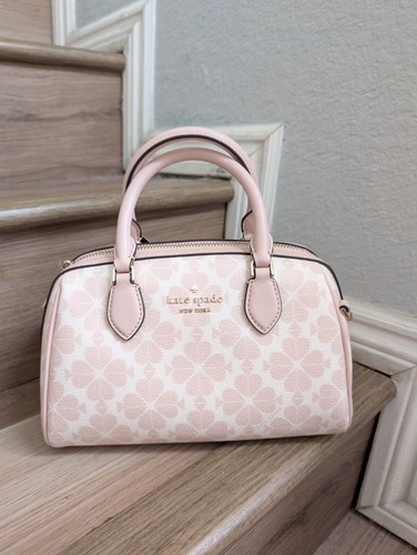 katespade ソフトクリーム　バック Kate Spade Strawberry Dreams 3D Crossbody Bag Novelty NEW | eBay