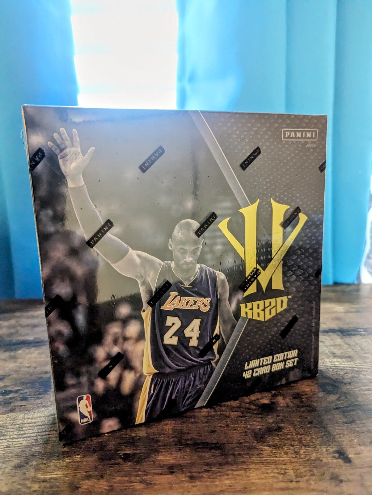 KOBE BRYANT　HERO VILLAIN BOX SET New 2015-2016 Panini Kobe Bryant Hero Villain Limited Ed