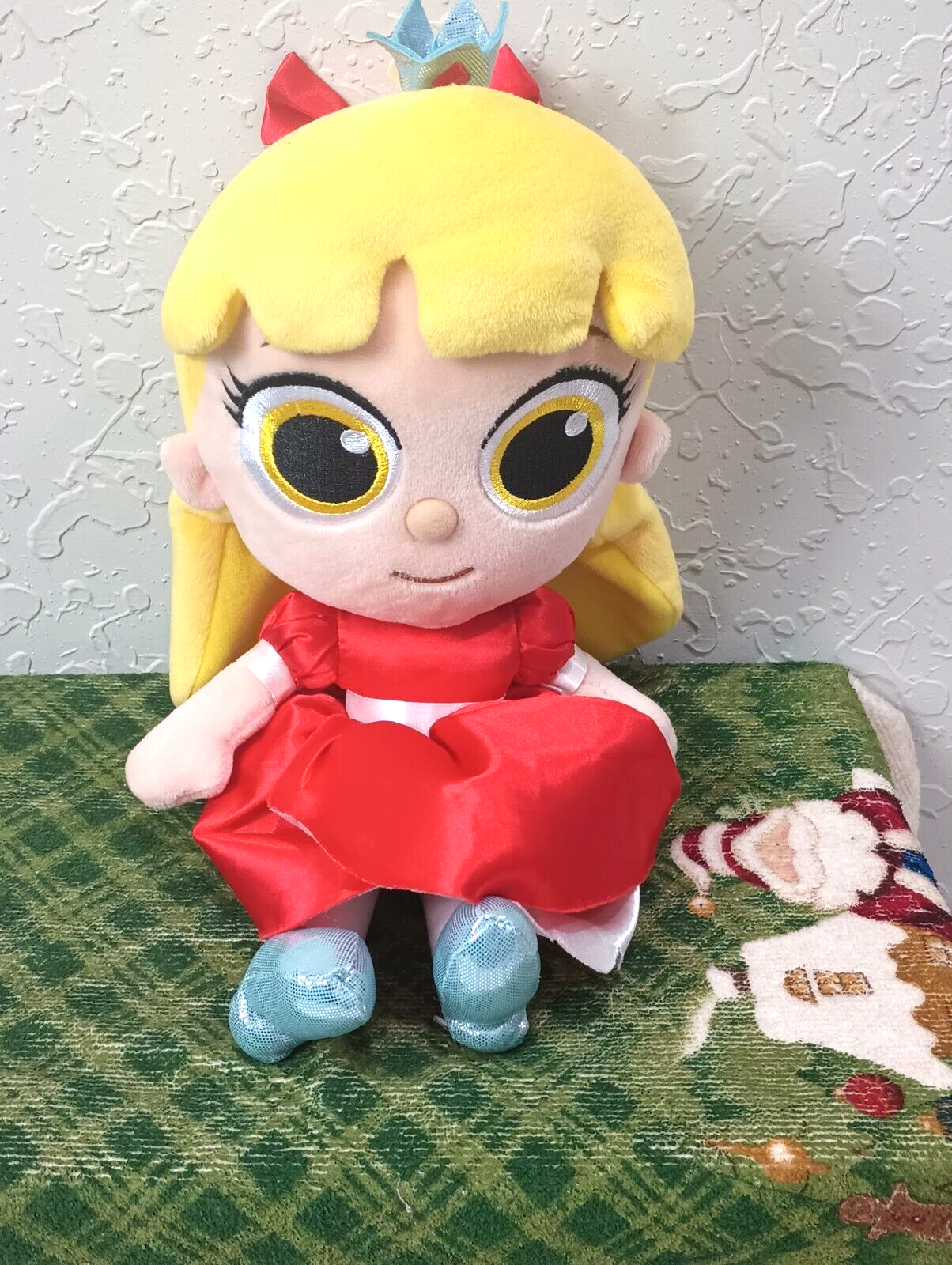 Aurora True and The Rainbow Kingdom - Grizelda Plush Toy 12