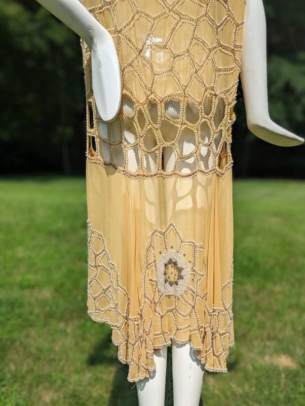 【BAON】Pots Chiffon Layered Long One Piece J205052U V-neck Floral Stretch Velvet & Jade Chiffon MOB Dress