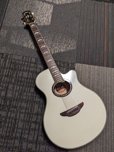 Yamaha APX1000 NT Acoustic Electric Guitar APX1000 PW  WHITE