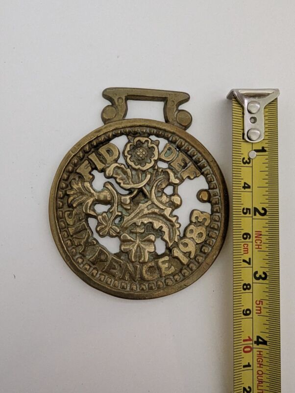 Vintage Horse Brass Decoration Bridle Medallion 1983 Six Pence Coin