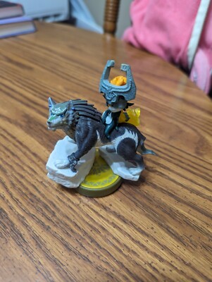 Nintendo Amiibo WOLF LINK The Legend Of Zelda Twilight Princess Midna NVL-001