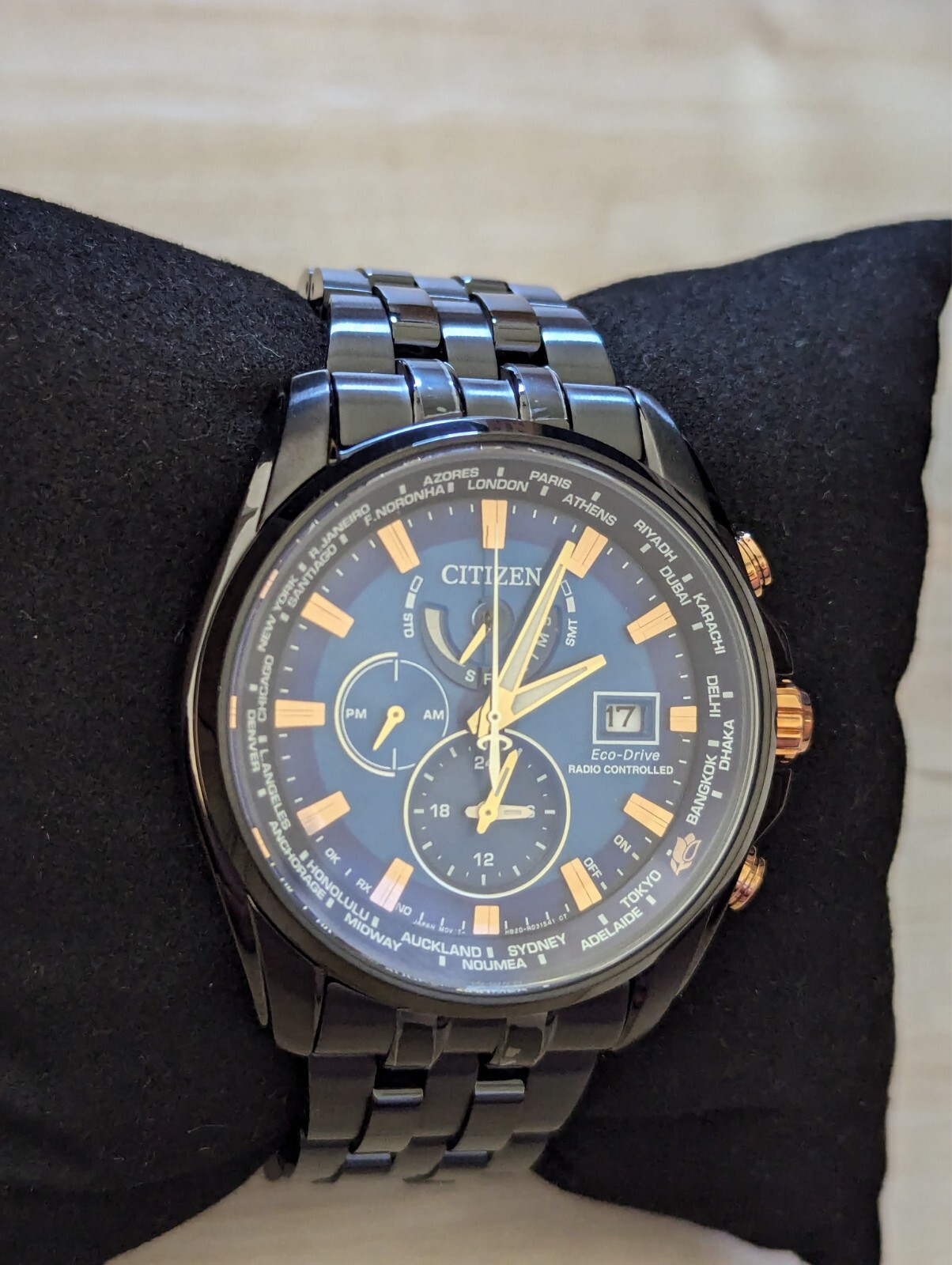 Pre-owned Citizen Blue Dial Sapphire Crystal Radio Controlled At9126-82l Men's Watch