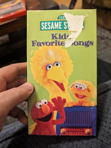その他 Sesame Street - Kids Favorite Songs [VHS] [Import] p706p5g Sesame Street: Kids Favorite Songs (1999 VHS) - YouTube