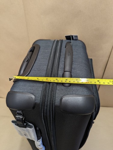 TUMI GEN 4.2 4 Wheel Carry On Nylon Luggage Black INTERNATIONAL EXPANDABLE