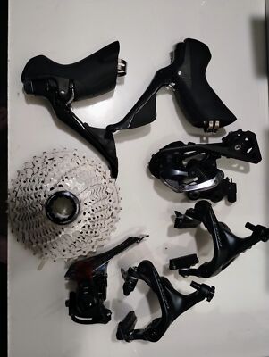 Shimano Ultegra R8000 2X11-Speed Road Groupset 25T/28T/30T