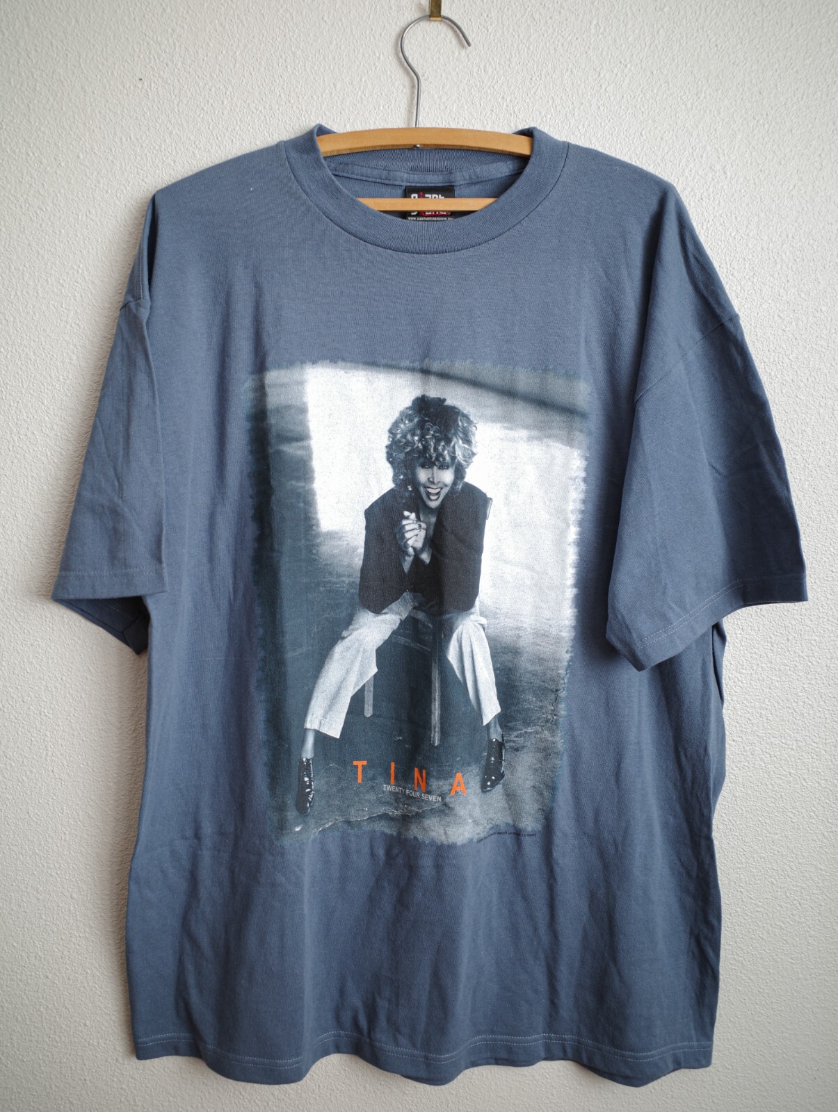 トップス 90S TINA TURNER TWENTY FOUR SEVEN XL Vintage 90s Tina Turner 24/7 Tour Concert Rap Tee T Shirt XL