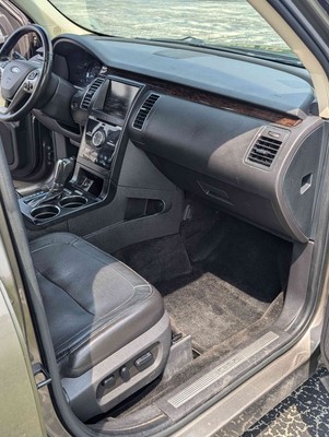 image 3 of interior