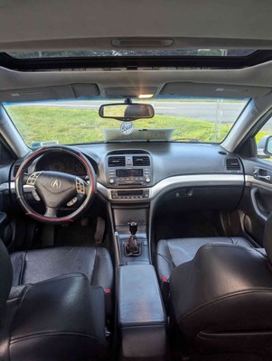 image 5 of interior