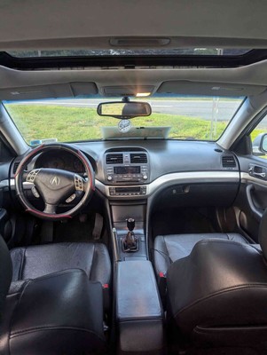 image 5 of interior