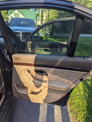 image 11 of interior